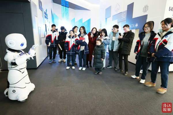 參觀科技智谷5G園、綿陽科技創新館、凱德非遺集市4.jpg